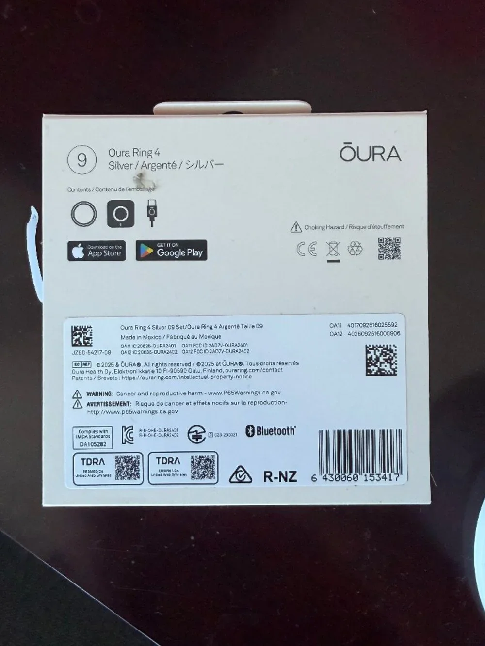 LIKE NEW IN BOX Oura Ring Gen 4 - Silver (Size 9)